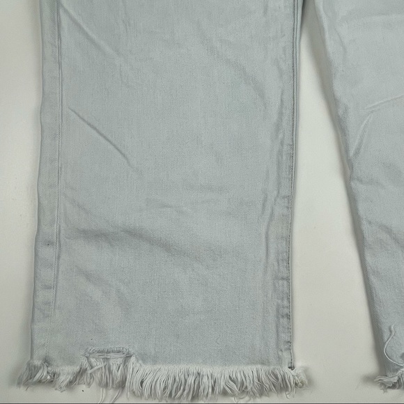 American Eagle Light Wash Cropped Wide Leg Jeans - Picture 8 of 13